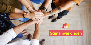 Handen van mensen op elkaar